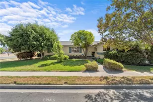 2040 W Embassy Ave, Anaheim, CA 92804 - Photo 27