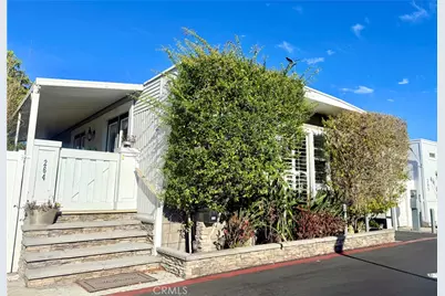 264 Mayflower, Newport Beach, CA 92660 - Photo 1