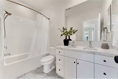 107 Messenger, Irvine, CA 92618 - Photo 21