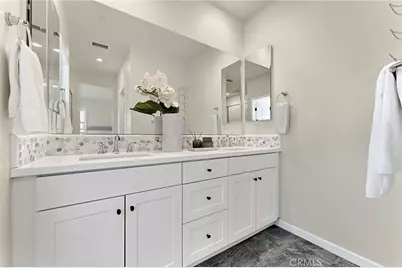 107 Messenger, Irvine, CA 92618 - Photo 29