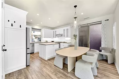 107 Messenger, Irvine, CA 92618 - Photo 5