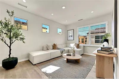 107 Messenger, Irvine, CA 92618 - Photo 19