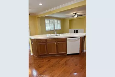 32819 Heversham Court, Menifee, CA 92584 - Photo 7