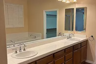 32819 Heversham Ct, Menifee, CA 92584 - Photo 21