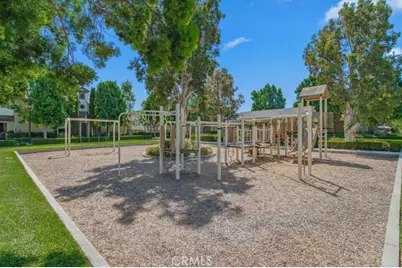 15212 Grant, Tustin, CA 92782 - Photo 25