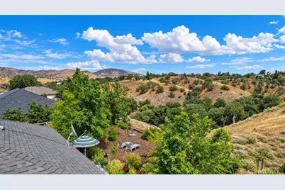 20000 Bald Mountain, Tehachapi, CA 93561 - Photo 15