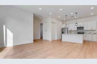 1822 Pomona, Costa Mesa, CA 92627 - Photo 15