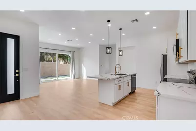 1822 Pomona, Costa Mesa, CA 92627 - Photo 11
