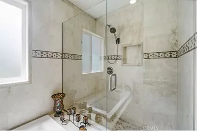 228 W Hacienda, Corona, CA 92882 - Photo 21