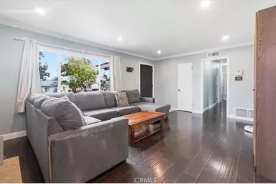 228 W Hacienda, Corona, CA 92882 - Photo 5