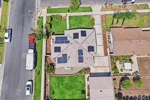 228 W Hacienda, Corona, CA 92882 - Photo 37