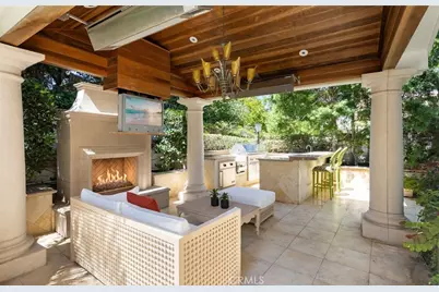 3 Weybridge Court, Newport Beach, CA 92660 - Photo 37