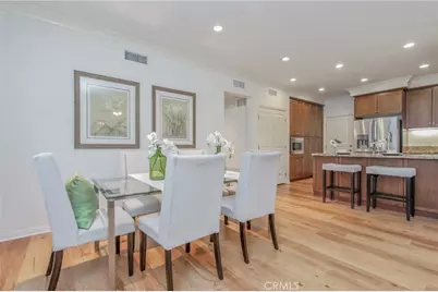 98 Overbrook, Irvine, CA 92620 - Photo 3