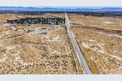 47004 Challenger Way, Lancaster, CA 93535 - Photo 15