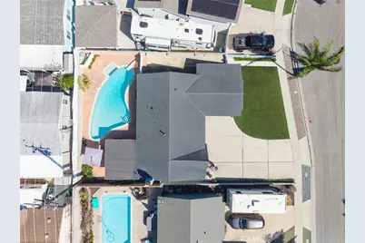 16281 Saratoga Lane, Huntington Beach, CA 92649 - Photo 65