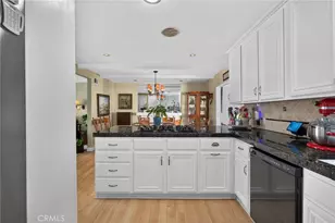 16281 Saratoga Ln, Huntington Beach, CA 92649 - Photo 15