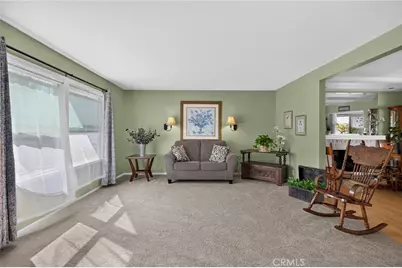 16281 Saratoga Lane, Huntington Beach, CA 92649 - Photo 7