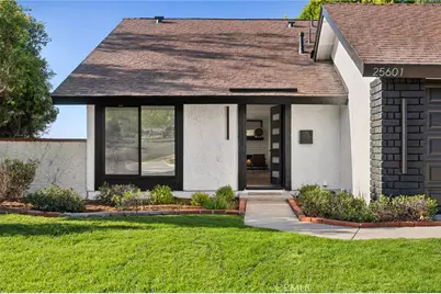 25601 Califia, Laguna Hills, CA 92653 - Photo 33
