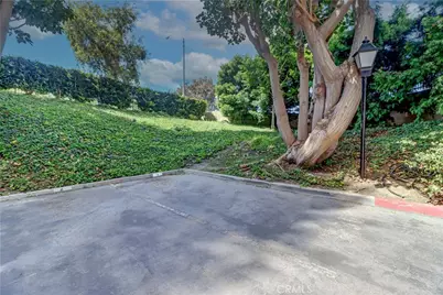 576 N Bellflower Boulevard #303, Long Beach, CA 90814 - Photo 39