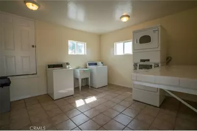 1035 Lime Avenue, Long Beach, CA 90813 - Photo 11