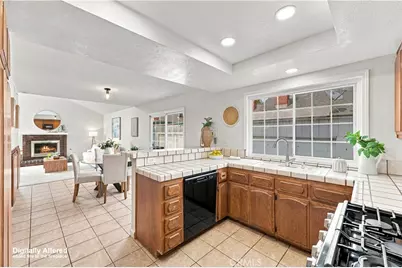 12620 12620 Newport Avenue, Tustin, CA 92780 - Photo 7