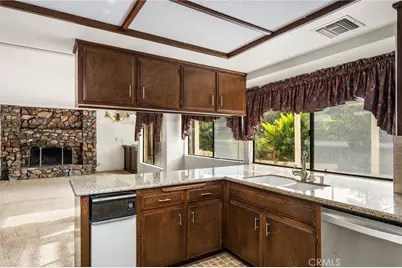 1718 Redwood Way, Upland, CA 91784 - Photo 11