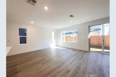 374 N Palm Springs, Mountain House, CA 95391 - Photo 3