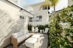2715 Cove, Corona del Mar, CA 92625 - Photo 23