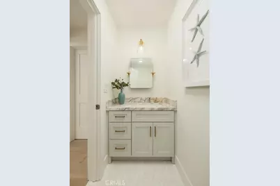 2715 Cove, Corona del Mar, CA 92625 - Photo 13
