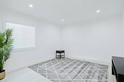 9450 S Harvard, Los Angeles, CA 90047 - Photo 25