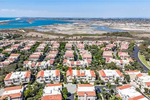 19305 Brooktrail Ln, Huntington Beach, CA 92648 - Photo 35
