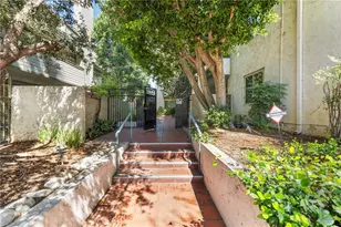 985 E California, Pasadena, CA 91106 - Photo 39