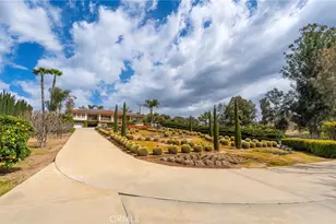 2740 Los Alisos Dr, Fallbrook, CA 92028 - Photo 47