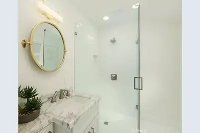 2715 Cove, Corona del Mar, CA 92625 - Photo 11