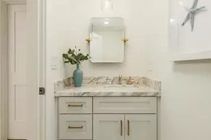 2715 Cove, Corona del Mar, CA 92625 - Photo 13