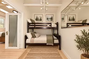 11751 Hortense, Valley Village, CA 91607 - Photo 23