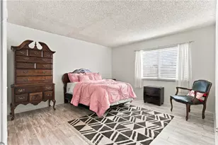 1505 S Raitt St, Santa Ana, CA 92704 - Photo 7