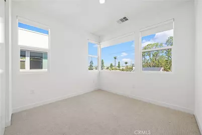 603 S Lyon, Santa Ana, CA 92705 - Photo 17