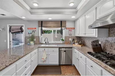 7 Posada, Irvine, CA 92614 - Photo 17