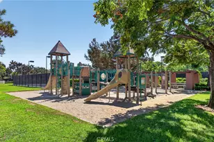 7 Posada, Irvine, CA 92614 - Photo 43