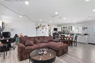 9257 Palmetto, Fontana, CA 92335 - Photo 11