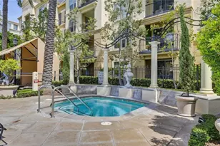 2120 Watermarke, Irvine, CA 92612 - Photo 27