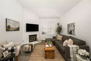 49 Summerfield, Irvine, CA 92614 - Photo 3