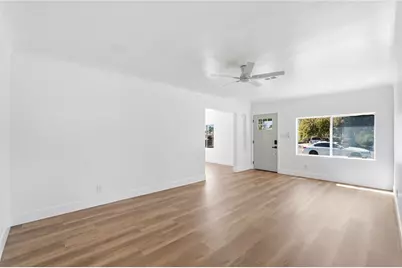 250 Holtby, Bakersfield, CA 93304 - Photo 5