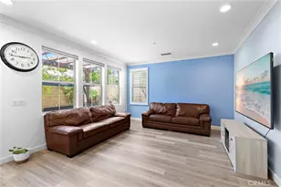 85 Rembrandt, Irvine, CA 92620 - Photo 5