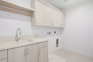 2091 E Pearl St, Encinitas, CA 92024 - Photo 31