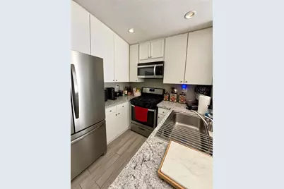 18804 Mandan St #814, Canyon Country, CA 91351 - Photo 5