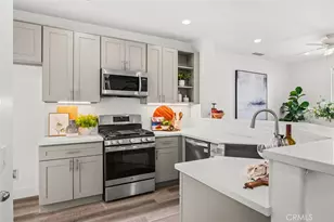 19 Picket, Aliso Viejo, CA 92656 - Photo 5