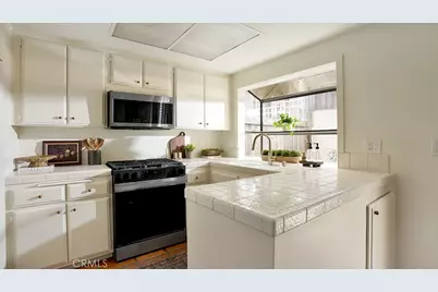 2184 Canyon #K, Costa Mesa, CA 92627 - Photo 11