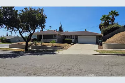 1201 N Lincoln Avenue, Fullerton, CA 92831 - Photo 1
